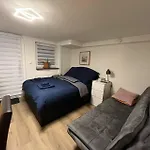 Souterrain-apartment *