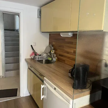 Souterrain-apartment Norymberga